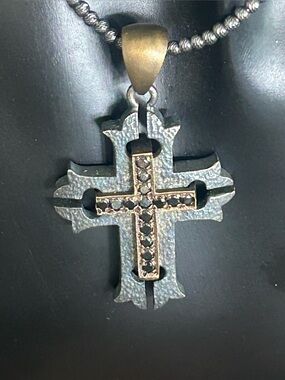 Vintage Antiqued Gothic Black Gemstone Cross